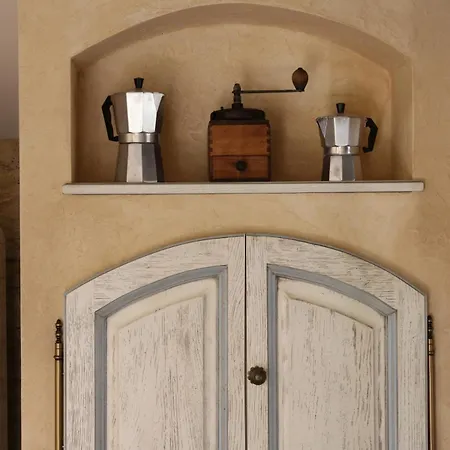 Face Au Château De Montaren, à 5 Min D'uzès Montaren-et-Saint-Médiers